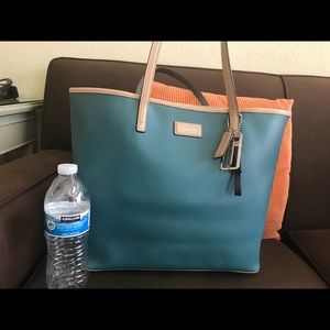 City Tote Bag